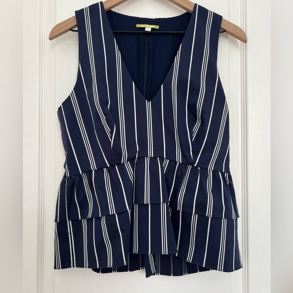 Gianni Bini Cotton V-Neck Tiered Ruffled Top | size 8
